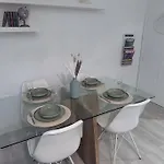 Con Jardin Privado En Menorca Apartmán