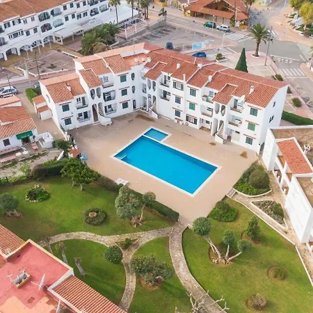 Con Jardin Privado En Menorca Апартаменты *
