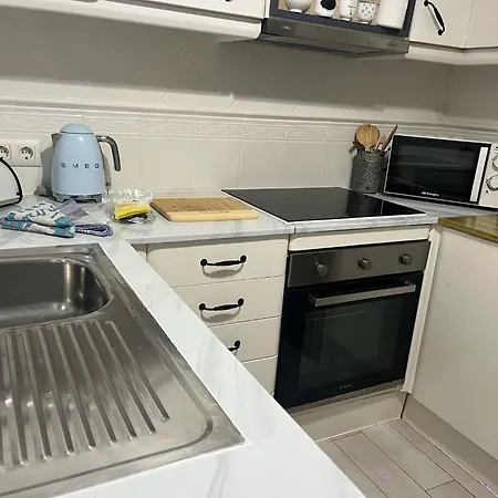 Con Jardin Privado En Menorca Апартаменты