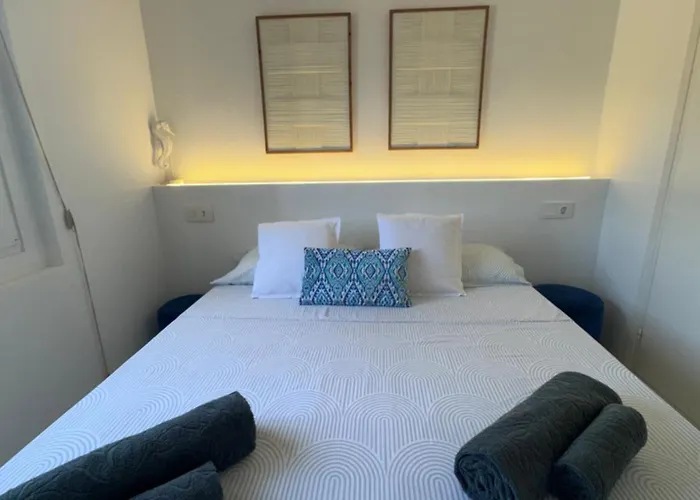 Con Jardin Privado En Menorca Lejlighed *